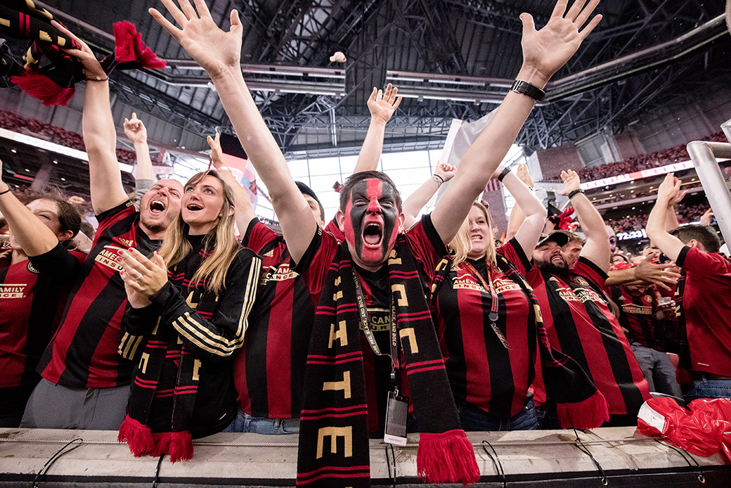 fans celebrating big score